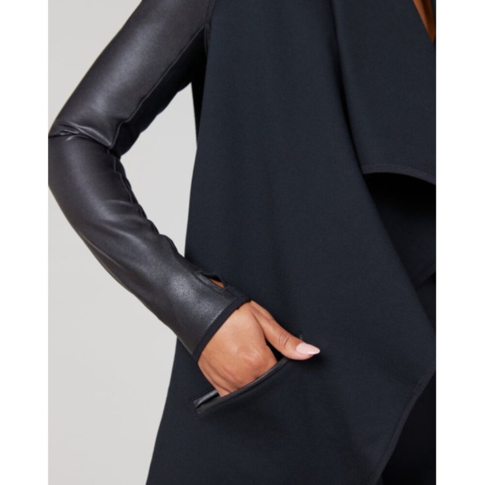 Spanx Faux Leather Drape Front Jacket Very Black Edgy Motorcycle Leather Coat S - Picture 4 of 16